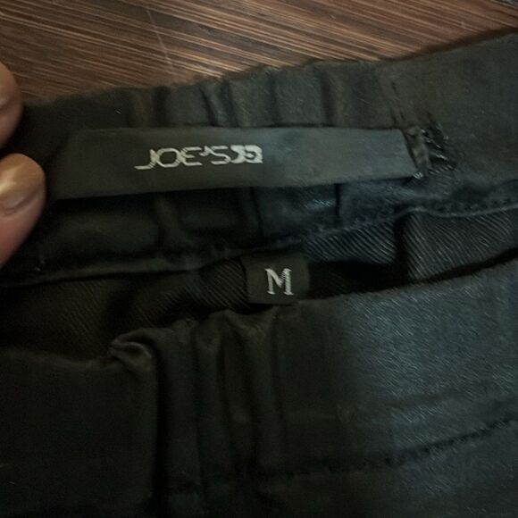 Joes Jegging Jeans - Black Jeans - Bottom Zipper - LIKE NEW - Size Medium - Picture 3 of 4